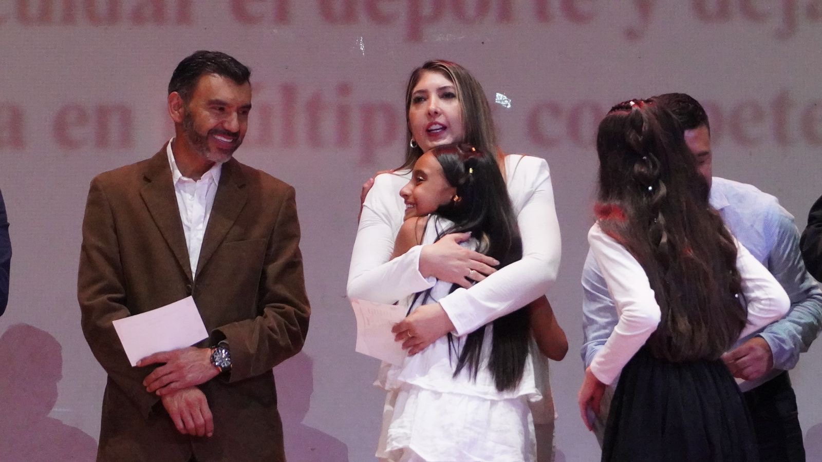 Ceja 917d 4816 9f6a 341cf739a38c